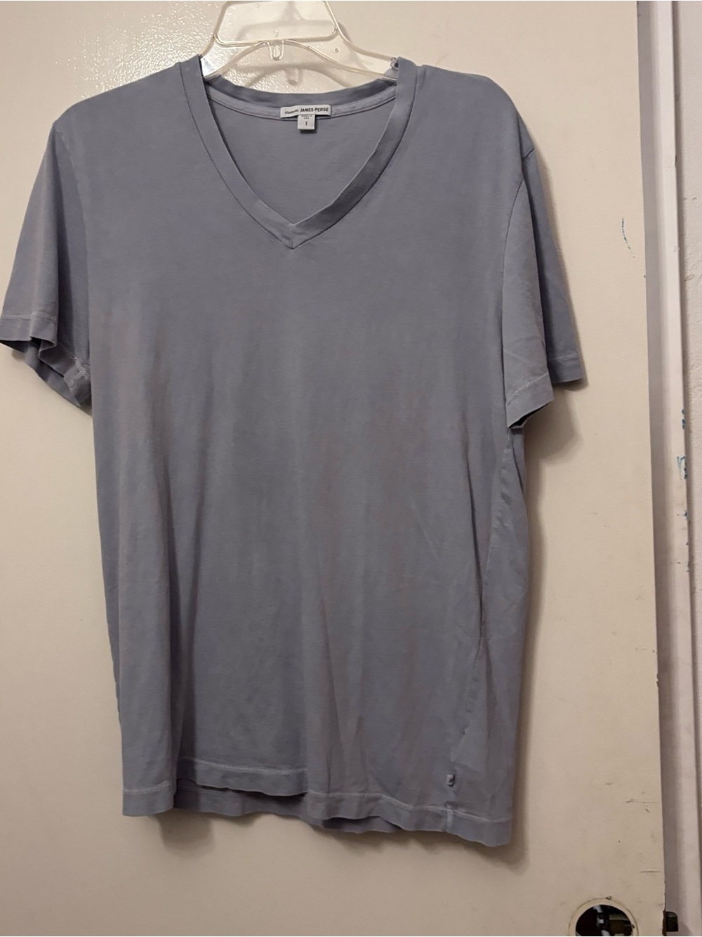 James Perse Men's V-Neck Tee in Dusty Blue